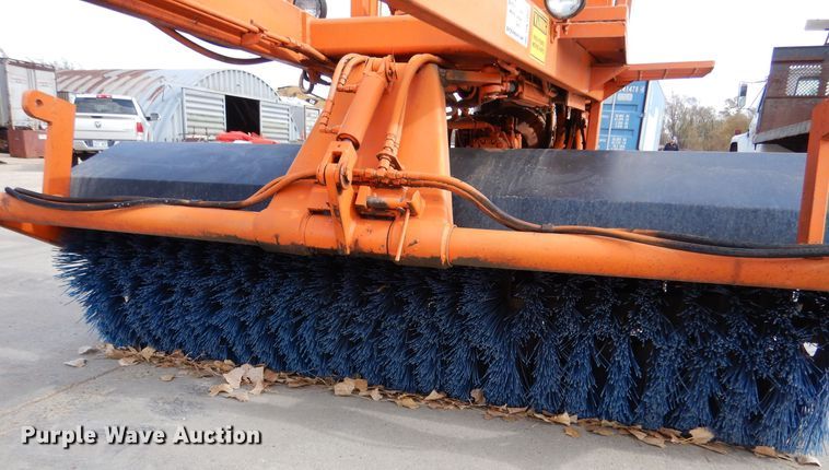 image for item DK1002 Bergkamp  broom