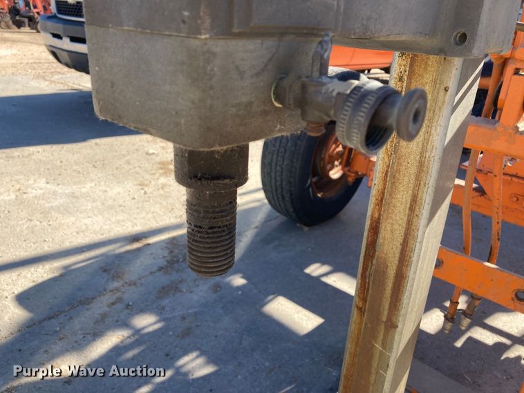 image for item DK1002 Bergkamp  broom