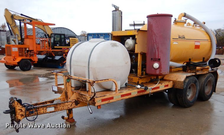 image for item DK1003 2000 Vactron PMD-800GT  vacuum excavator