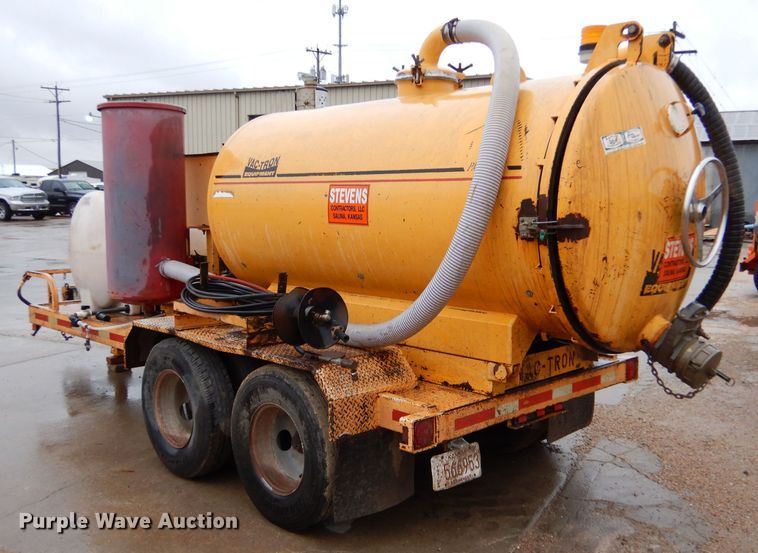 image for item DK1003 2000 Vactron PMD-800GT  vacuum excavator