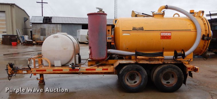 image for item DK1003 2000 Vactron PMD-800GT  vacuum excavator