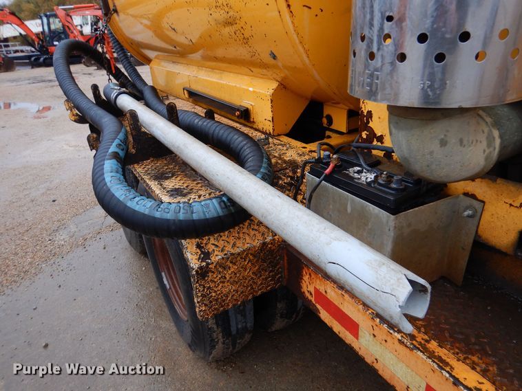 image for item DK1003 2000 Vactron PMD-800GT  vacuum excavator