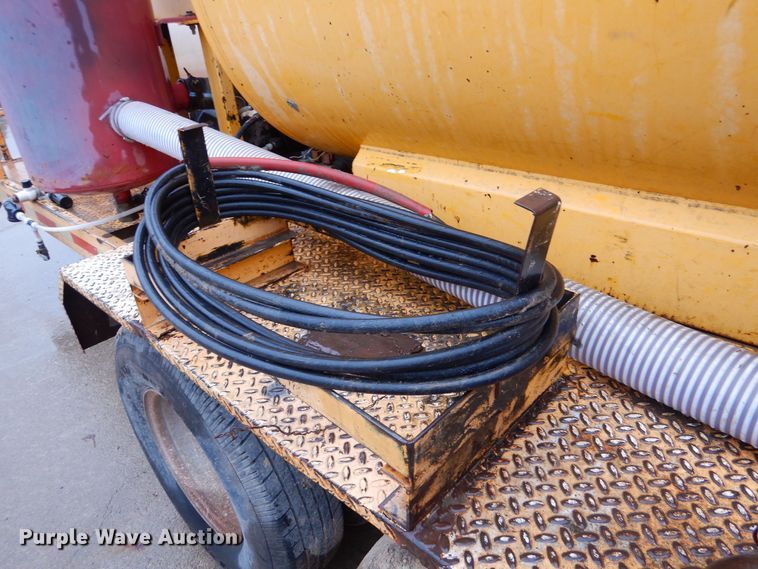 image for item DK1003 2000 Vactron PMD-800GT  vacuum excavator