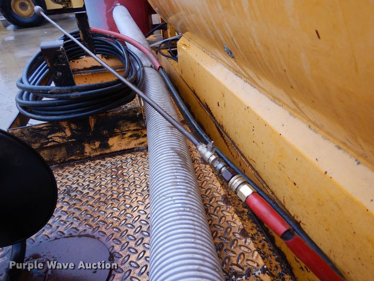 image for item DK1003 2000 Vactron PMD-800GT  vacuum excavator