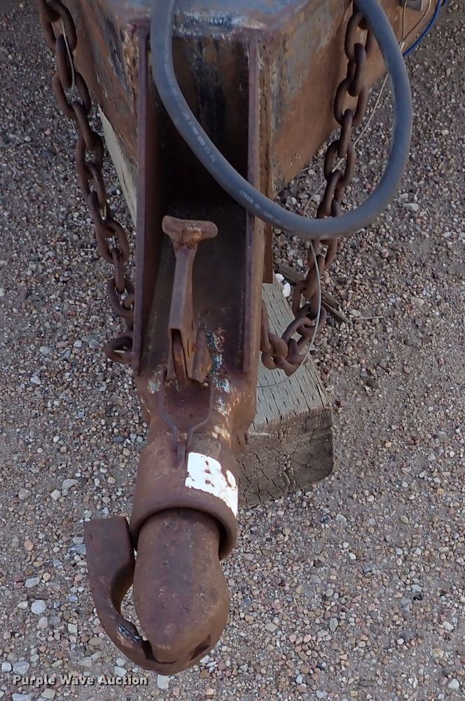 image for item DK1005 1997 US Cargo  enclosed cargo trailer