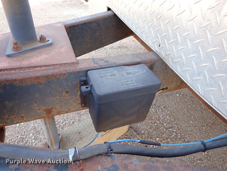 image for item DK1005 1997 US Cargo  enclosed cargo trailer