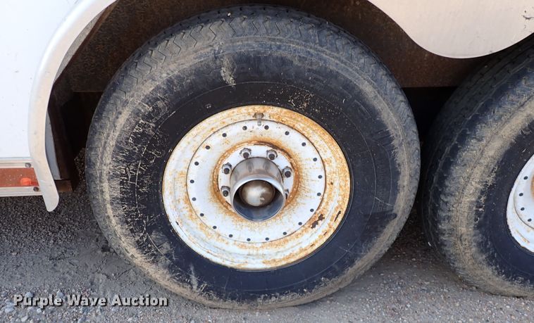 image for item DK1005 1997 US Cargo  enclosed cargo trailer