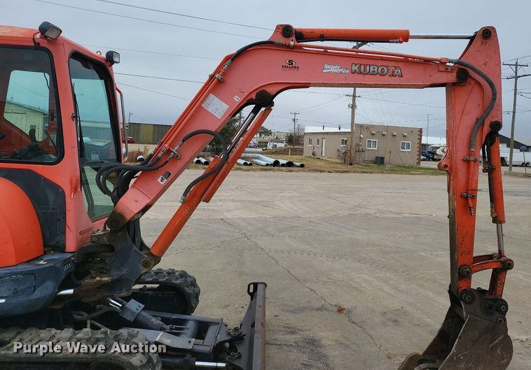image for item DK1007 2008 Kubota KX121-3ST  mini excavator