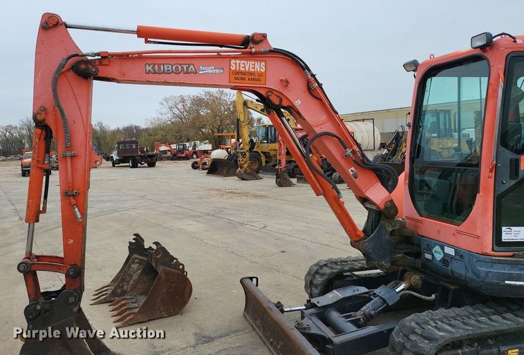 image for item DK1007 2008 Kubota KX121-3ST  mini excavator