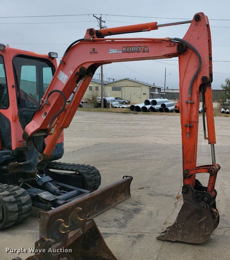 image for item DK1007 2008 Kubota KX121-3ST  mini excavator