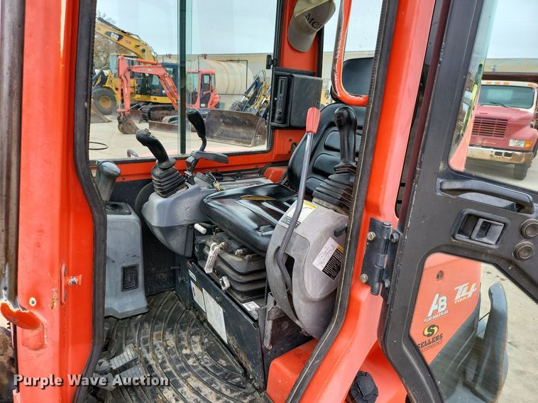 image for item DK1007 2008 Kubota KX121-3ST  mini excavator