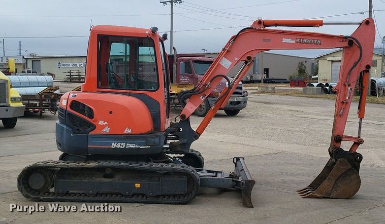 image for item DK1008 2009 Kubota U45-3ST  mini excavator