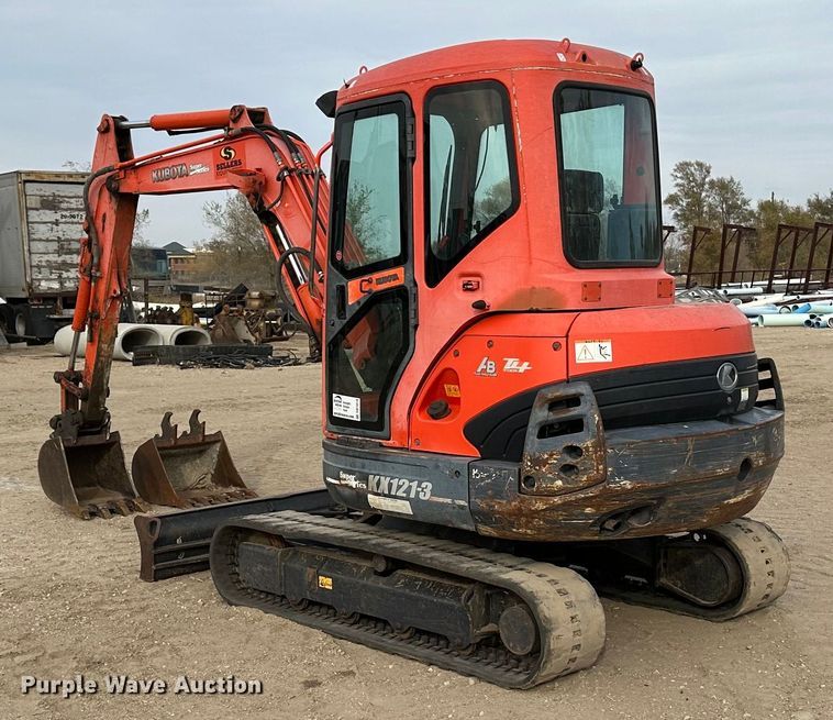 image for item DK1010 2008 Kubota KX121-3  mini excavator