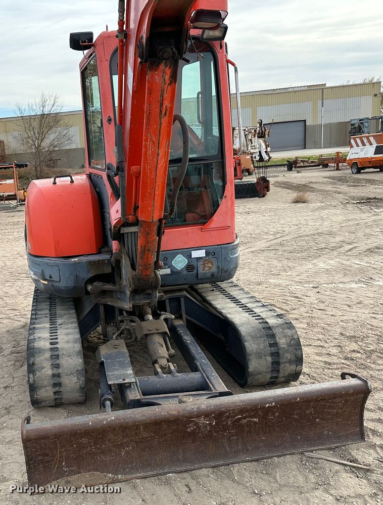 image for item DK1010 2008 Kubota KX121-3  mini excavator