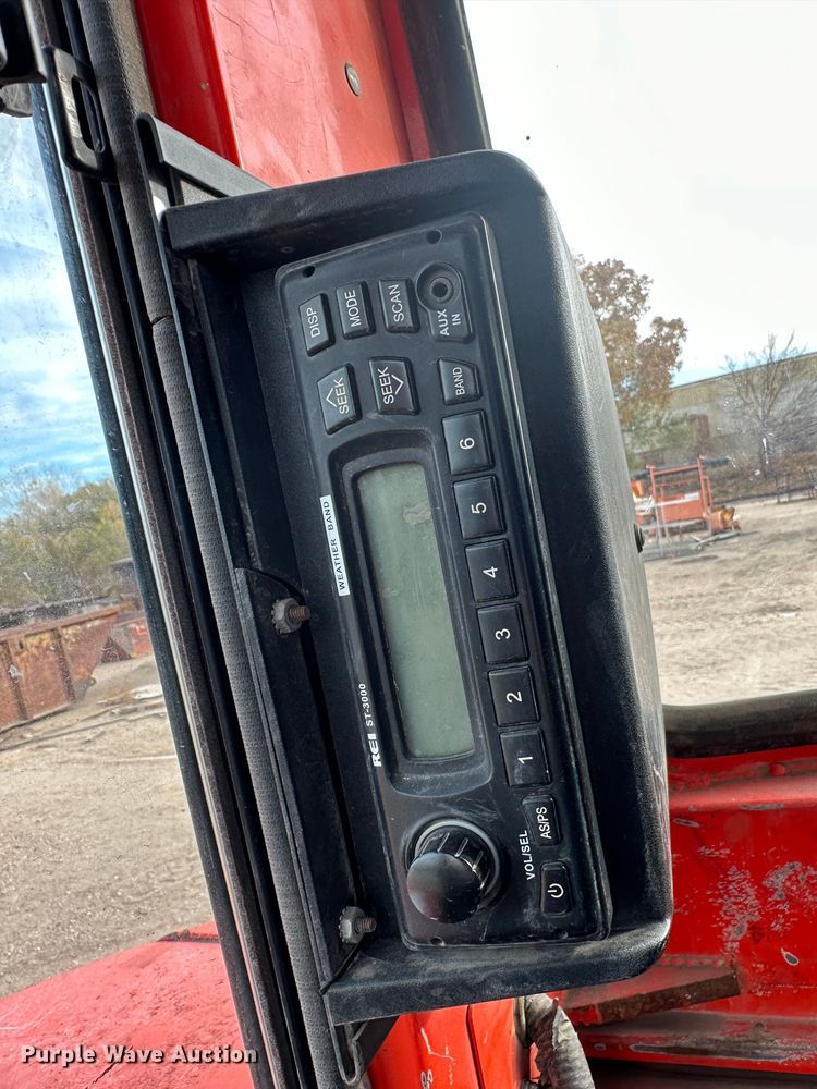 image for item DK1010 2008 Kubota KX121-3  mini excavator