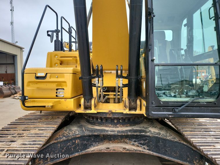 image for item DK1011 2015 Caterpillar 329F L  excavator