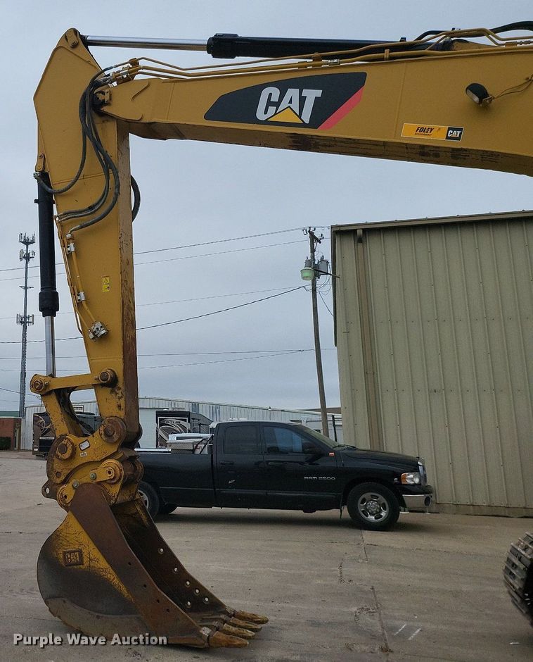 image for item DK1011 2015 Caterpillar 329F L  excavator