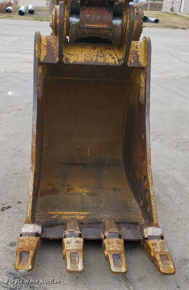 image for item DK1011 2015 Caterpillar 329F L  excavator