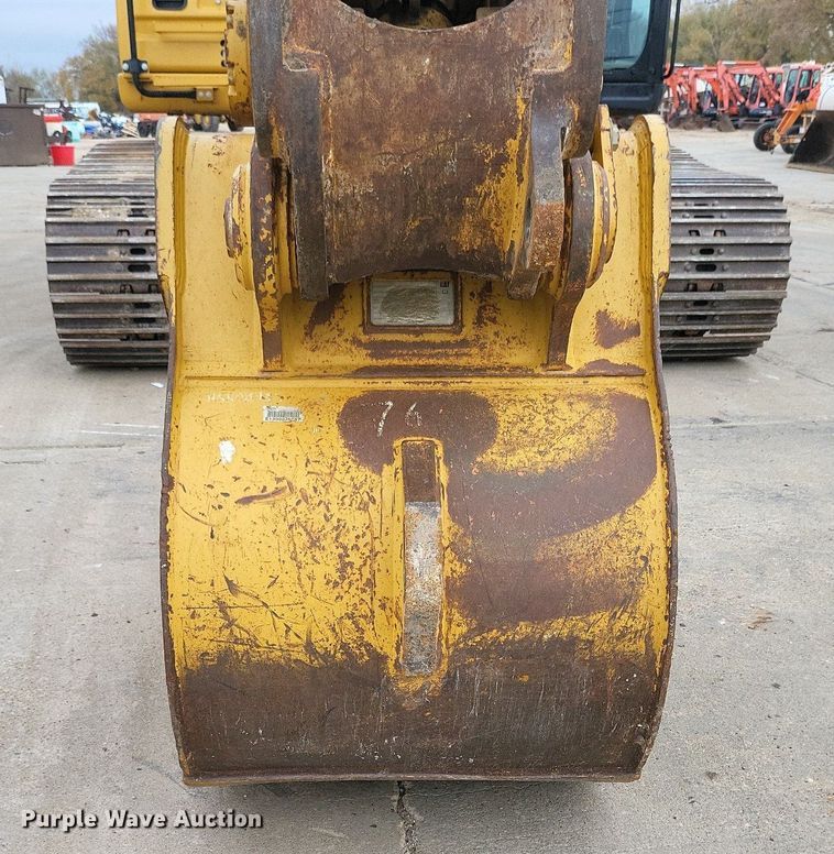 image for item DK1011 2015 Caterpillar 329F L  excavator