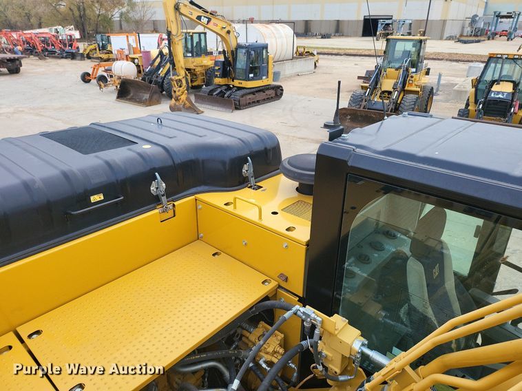 image for item DK1011 2015 Caterpillar 329F L  excavator