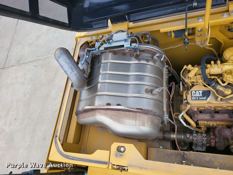 image for item DK1011 2015 Caterpillar 329F L  excavator