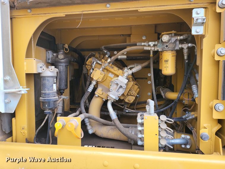 image for item DK1011 2015 Caterpillar 329F L  excavator