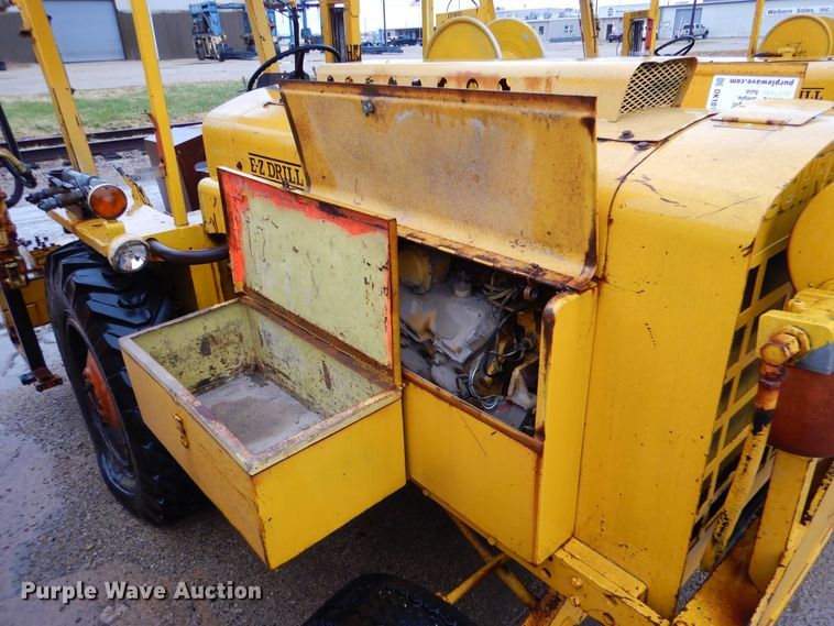 image for item DK1015 Schramm E-Z Drill S-250  pneumatractor