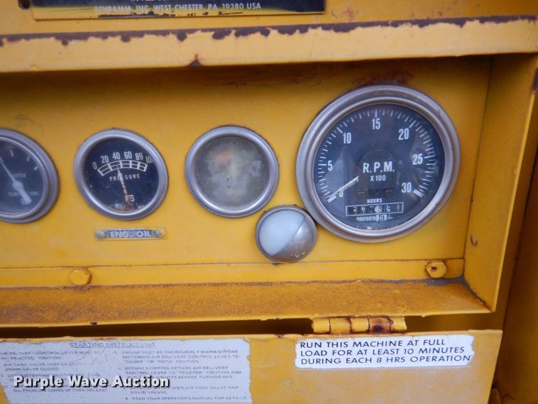 image for item DK1015 Schramm E-Z Drill S-250  pneumatractor