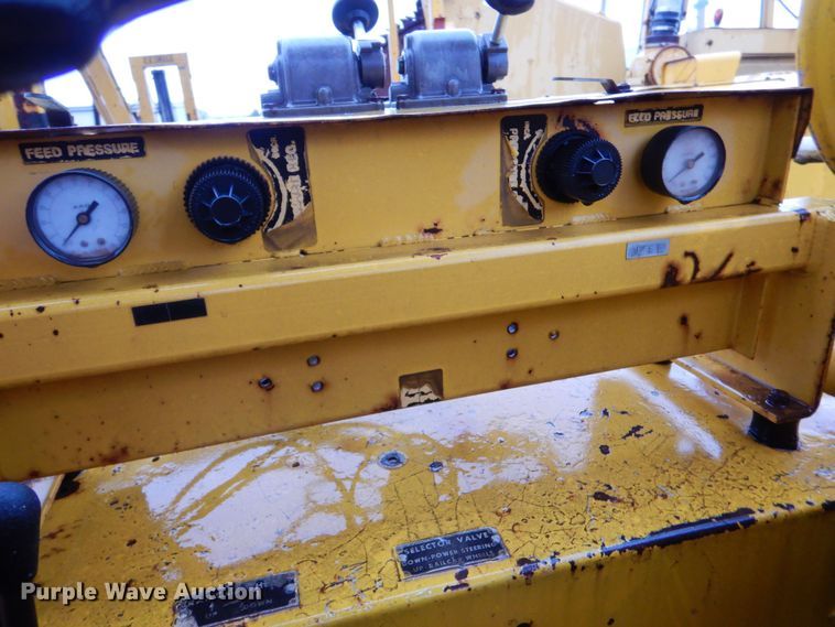 image for item DK1015 Schramm E-Z Drill S-250  pneumatractor