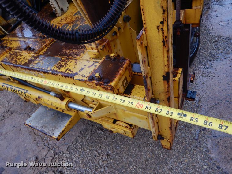 image for item DK1015 Schramm E-Z Drill S-250  pneumatractor