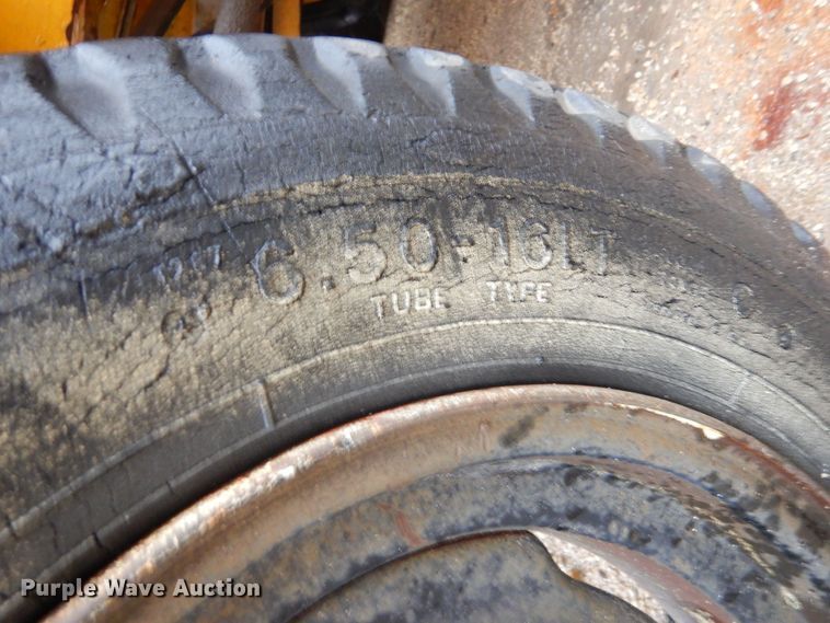 image for item DK1015 Schramm E-Z Drill S-250  pneumatractor