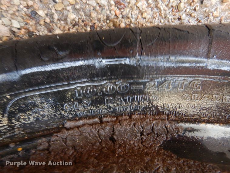 image for item DK1015 Schramm E-Z Drill S-250  pneumatractor