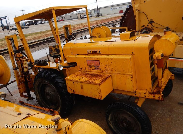 image for item DK1016 Schramm E-Z Drill S-250  pneumatractor