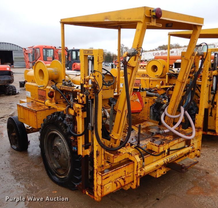 image for item DK1016 Schramm E-Z Drill S-250  pneumatractor