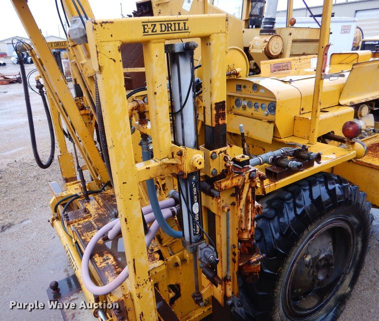 image for item DK1016 Schramm E-Z Drill S-250  pneumatractor