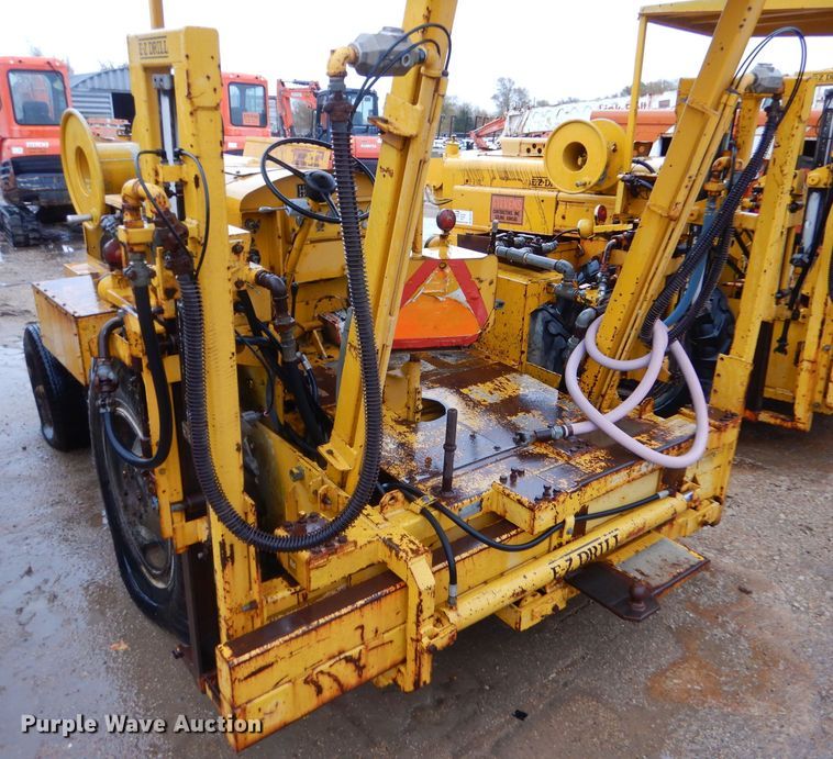 image for item DK1016 Schramm E-Z Drill S-250  pneumatractor