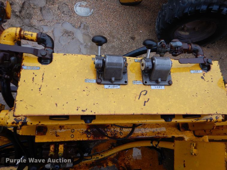 image for item DK1016 Schramm E-Z Drill S-250  pneumatractor