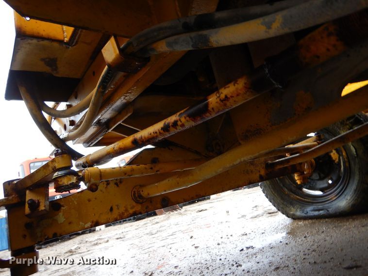 image for item DK1016 Schramm E-Z Drill S-250  pneumatractor