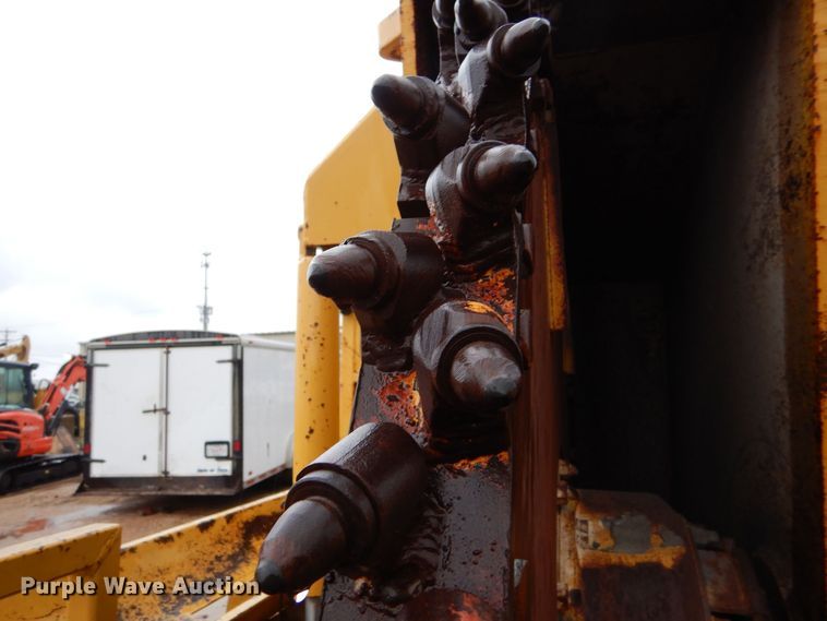 image for item DK1017 1989 Vermeer CC-135  rock saw