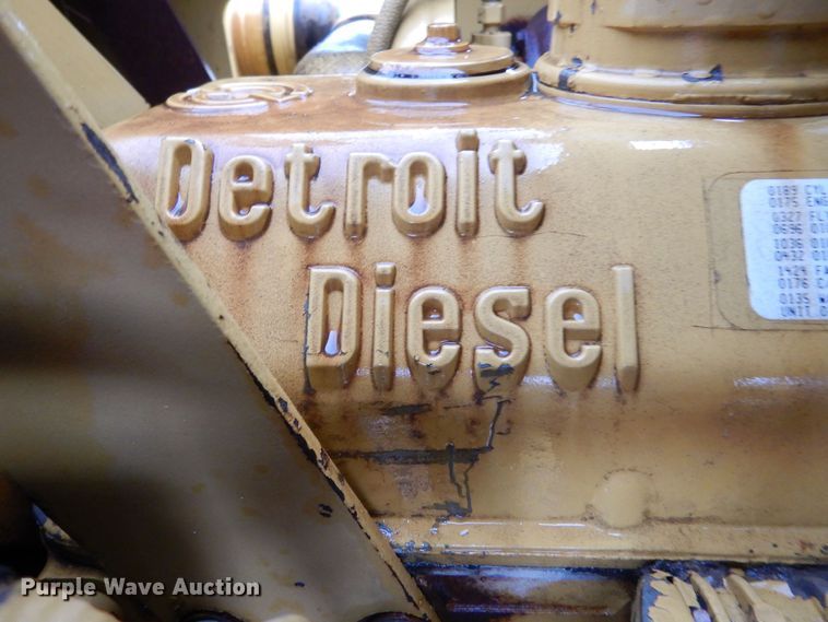 image for item DK1017 1989 Vermeer CC-135  rock saw