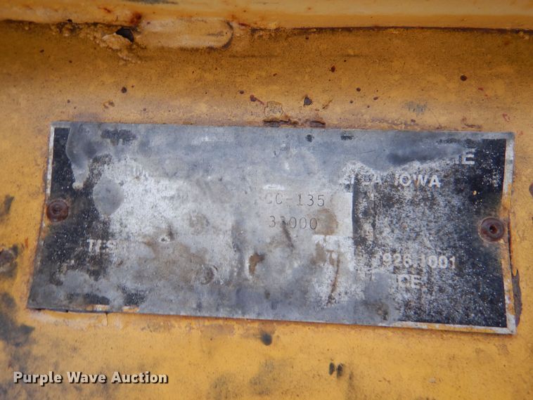 image for item DK1017 1989 Vermeer CC-135  rock saw