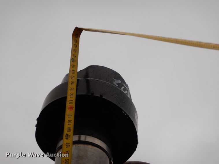 image for item DK1017 1989 Vermeer CC-135  rock saw