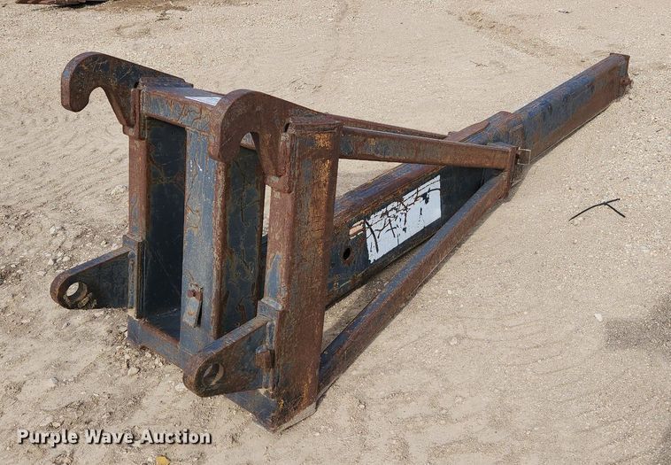 Wheel loader jib in Salina, KS Item DK1032 sold Purple Wave