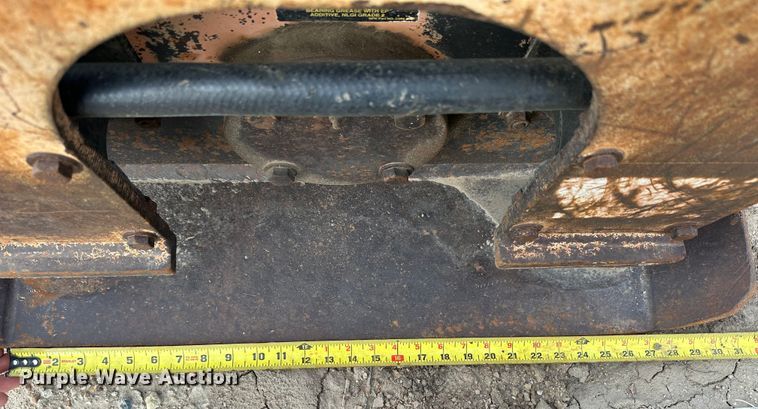 image for item DK1034 NPK  vibratory plate compactor