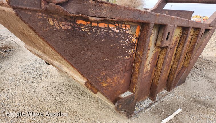 image for item DK1045 Steel rock box