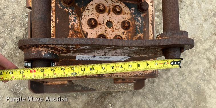 image for item DK1047 NPK C-48  vibratory plate compactor