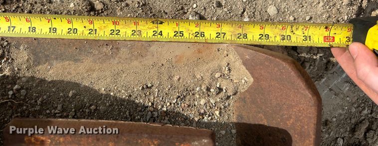 image for item DK1047 NPK C-48  vibratory plate compactor