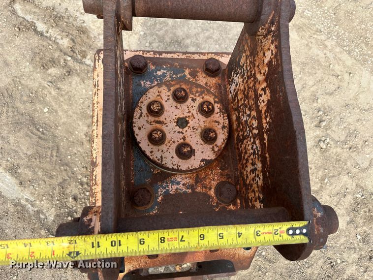 image for item DK1047 NPK C-48  vibratory plate compactor