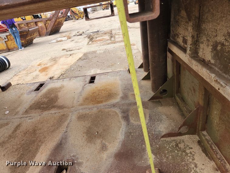 image for item DK1057 Trench box