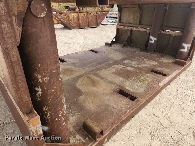 image for item DK1058 Trench box